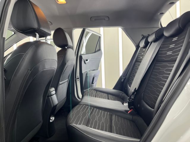 影片賞車✦Stonic 1.0T輕油電 GT-Lin 最頂級 里程僅跑9000多 全車原鈑件 新車保固中  第10張相片