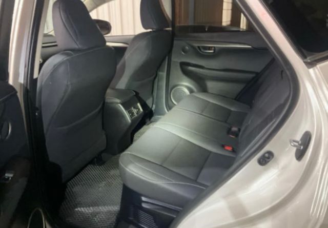 玉豐汽車✦整備中NX200 菁英PLUS 里程僅跑6萬 全車原鈑件 歡迎詢問！  第5張相片