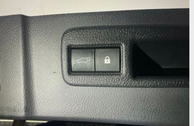 玉豐汽車✦整備中NX200 菁英PLUS 里程僅跑6萬 全車原鈑件 歡迎詢問！  第7張相片