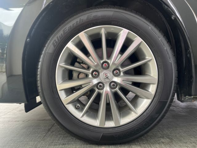 影片賞車✦ ALTIS Safety+ 里程僅跑9萬多 升級原廠精裝套件 全車原鈑件 MID儀表.免鑰匙.恆溫.導航  第5張相片