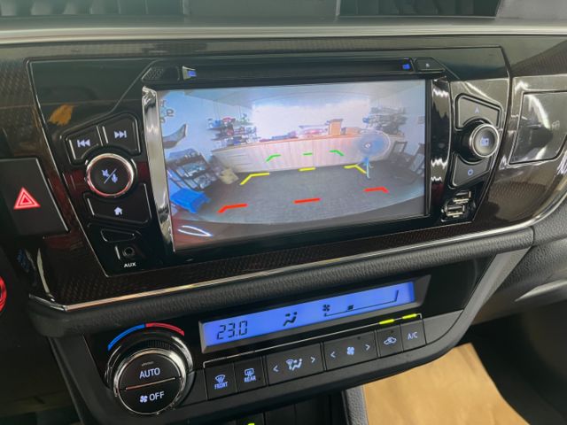 影片賞車✦ ALTIS Safety+ 里程僅跑9萬多 升級原廠精裝套件 全車原鈑件 MID儀表.免鑰匙.恆溫.導航  第16張相片