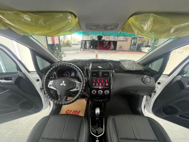 玉豐汽車✦COLT PLUS 里程僅跑6千多 升級安卓大螢幕 全車原鈑件 電尾門.免鑰匙.定速.恆溫.倒車影像  第12張相片