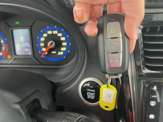 玉豐汽車✦COLT PLUS 里程僅跑6千多 升級安卓大螢幕 全車原鈑件 電尾門.免鑰匙.定速.恆溫.倒車影像  第13張相片