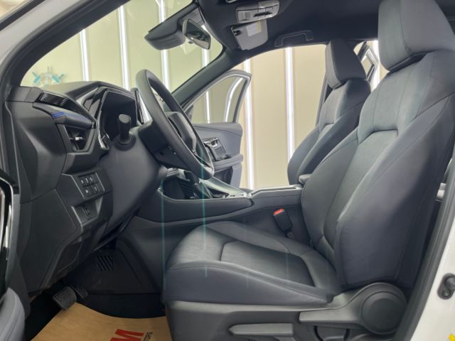 影片賞車✦Yaris Cross 酷動版 里程僅跑1萬多 全車原鈑件 原廠新車四年保固  第8張相片