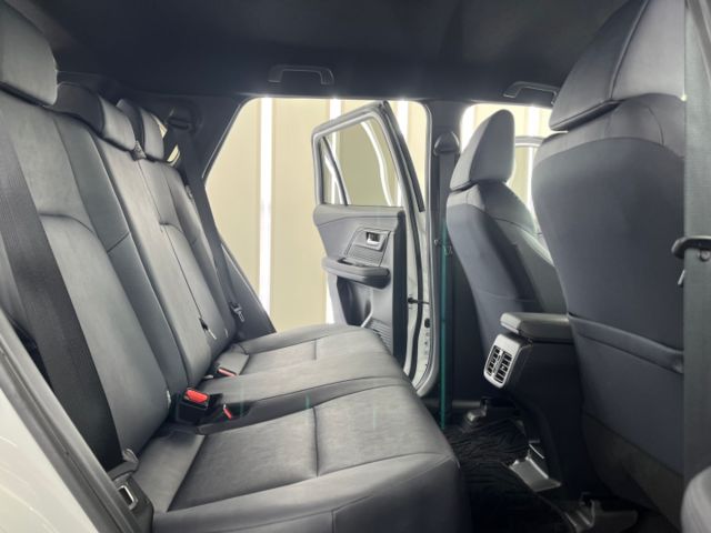 影片賞車✦Yaris Cross 酷動版 里程僅跑1萬多 全車原鈑件 原廠新車四年保固  第10張相片