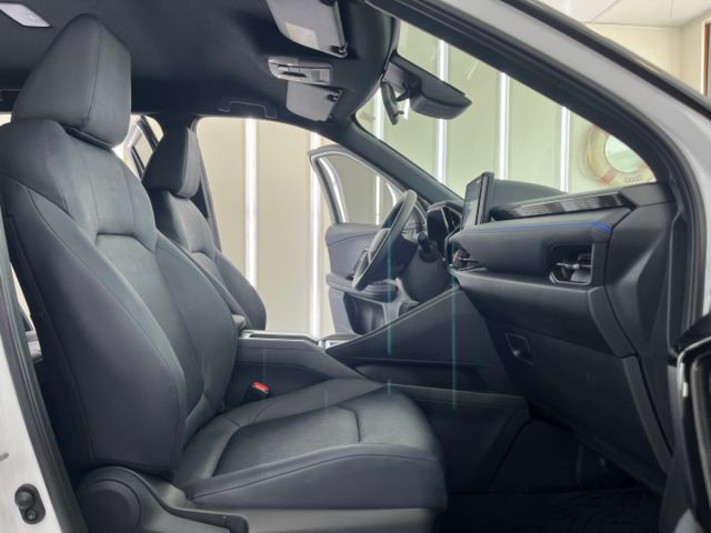 影片賞車✦Yaris Cross 酷動版 里程僅跑1萬多 全車原鈑件 原廠新車四年保固  第11張相片