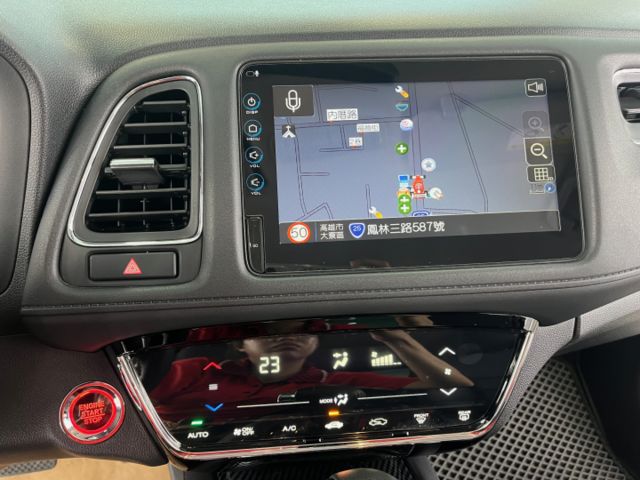影片賞車✦ HR-V 最頂級S版 里程僅跑3萬多 全車原鈑件 LED尾燈.三模式倒車影像.免鑰匙.快撥.定速.恆溫  第16張相片