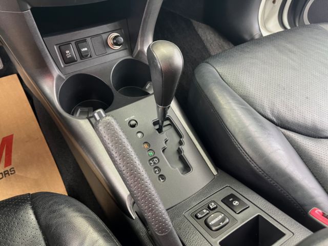 影片賞車✦ RAV4 頂級G版2WD 里程僅跑19萬 HID大燈.電動椅.天窗.定速.雙區恆溫.前後雷達.衛星導航.藍芽  第19張相片