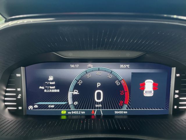 影片賞車✦Fabia 1.0T 里程僅跑5萬 全車原鈑件 全車LED.免鑰匙.數位儀表.ACC跟車.Car Play  第14張相片