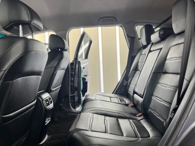 影片賞車✦CRV 5.5代 VTi-S 里程跑8萬 全車原鈑件 LED頭燈.電尾門.無線充電.雙區恆溫.衛星導航  第9張相片