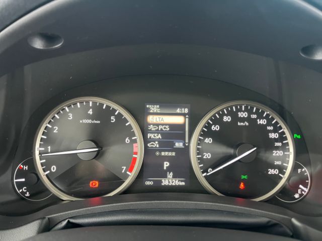 影片賞車✦小改款NX200 菁英PLUS 里程僅跑3萬多 挑戰全網最少！ 全車原鈑件 8向電動椅.電尾門.  第16張相片