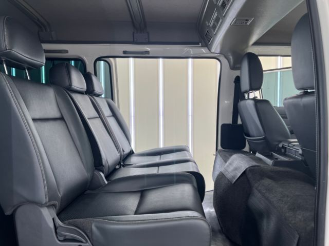 影片賞車✦得利卡廂式 自排 里程僅跑3萬 定速.循跡防滑.藍芽MP3.胎壓偵測.後座出風口.抬頭顯示幕 全車原鈑件  第9張相片