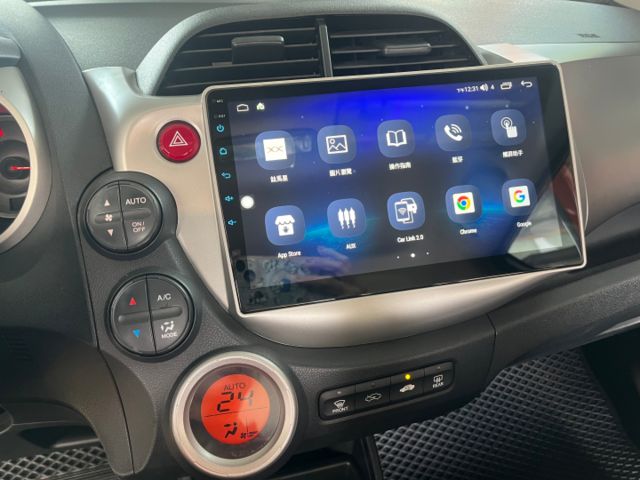 影片賞車✦FIT 最頂級Vtis 里程僅跑15萬 全車原鈑件 升級大螢幕安卓 方控.快撥.導航.倒車影像.定速  第16張相片