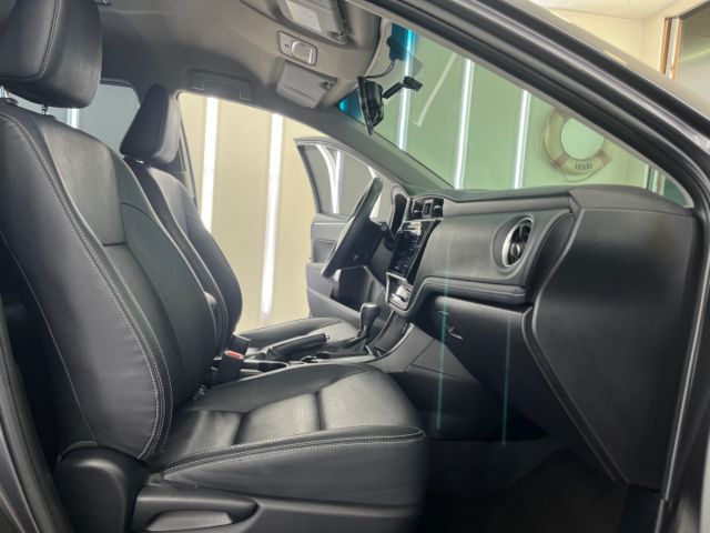 影片賞車✦ALTIS 小改款 里程僅跑11萬 全車原鈑件 6氣囊.MID儀表.免鑰匙.方控.定速.恆溫.循跡防滑  第10張相片