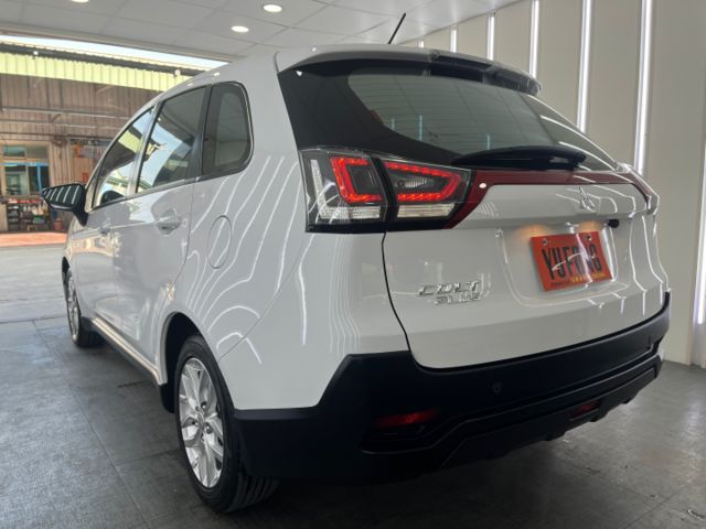 影片賞車✦2024年式Colt Plus 最頂級輕鬆版 里程僅跑2萬多 全車原鈑件 升級安卓影音 電尾門.免鑰匙.恆溫  第4張相片