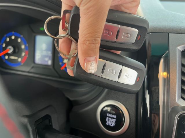 影片賞車✦2024年式Colt Plus 最頂級輕鬆版 里程僅跑2萬多 全車原鈑件 升級安卓影音 電尾門.免鑰匙.恆溫  第14張相片