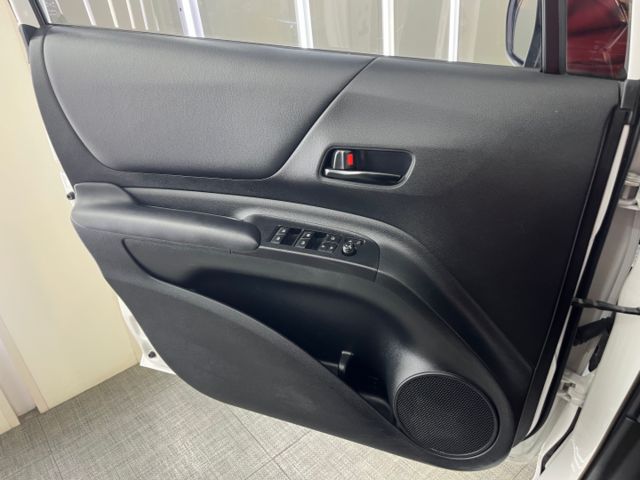 影片賞車✦Sienta 七人座 豪華+ 里程跑10萬 全車原鈑件 雙電動滑門.免鑰匙.定速.恆溫.盲點  第8張相片