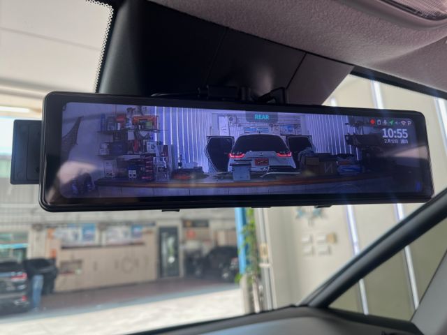 影片賞車✦ Fit HEV 油電 里程僅跑1萬多 全車原鈑件 升級360環景.安卓影音.前雷達 原廠新車保固  第17張相片