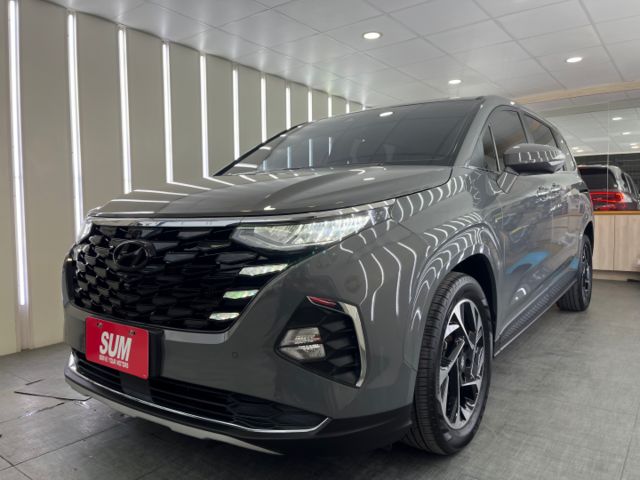 影片賞車✦Custin 市場稀有水泥灰 最頂級B版 全電動椅 全車原鈑件 原廠新車保固中  第2張相片