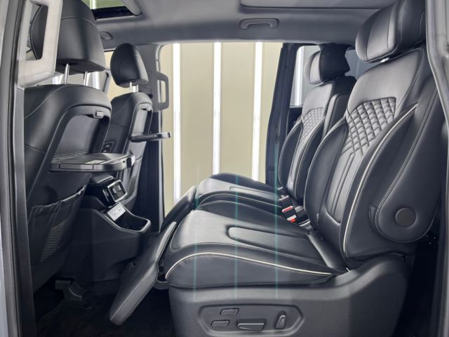 影片賞車✦Custin 市場稀有水泥灰 最頂級B版 全電動椅 全車原鈑件 原廠新車保固中  第8張相片