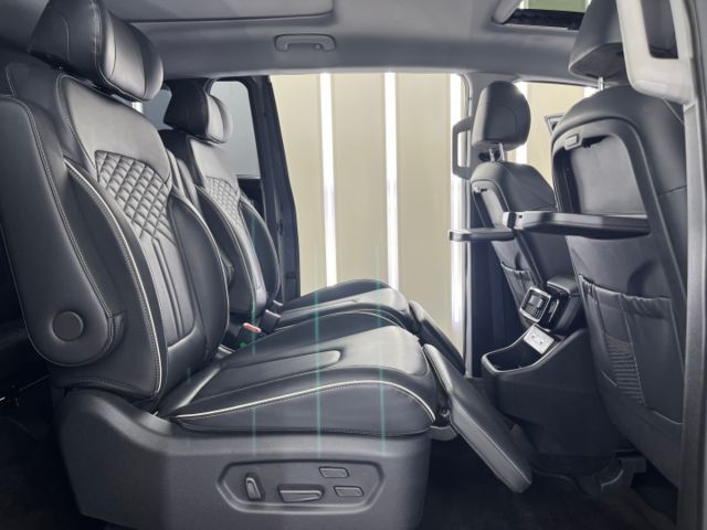 影片賞車✦Custin 市場稀有水泥灰 最頂級B版 全電動椅 全車原鈑件 原廠新車保固中  第10張相片