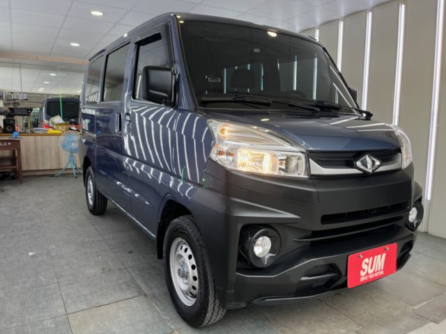 影片賞車✦菱利 廂式 手排 里程僅跑7萬 全車原鈑件 盲點.自動頭燈.循跡防滑.電子後視鏡.抬頭顯示幕.胎壓監控  第3張相片