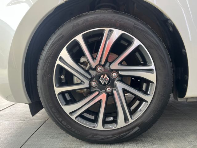 影片賞車✦SWIFT 輕油電 稅金超省！全車原鈑件 里程僅跑6萬 ACC跟車.Car Play.倒車影像.換檔撥片.恆溫  第5張相片