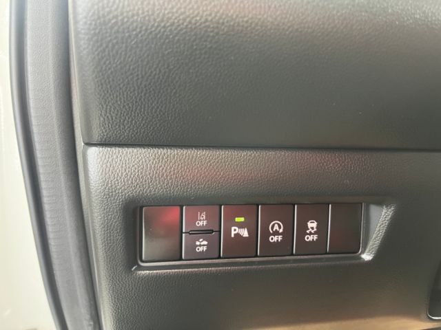 影片賞車✦SWIFT 輕油電 稅金超省！全車原鈑件 里程僅跑6萬 ACC跟車.Car Play.倒車影像.換檔撥片.恆溫  第15張相片