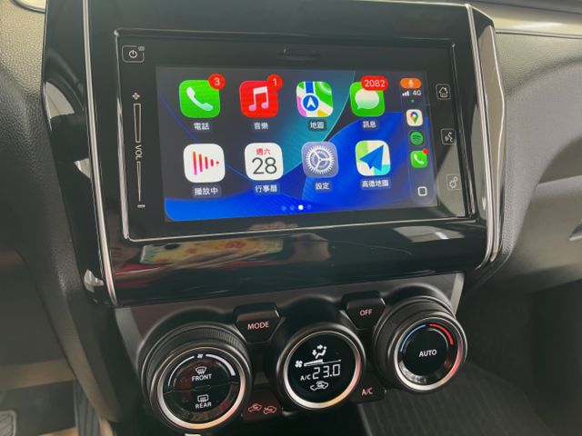 影片賞車✦SWIFT 輕油電 稅金超省！全車原鈑件 里程僅跑6萬 ACC跟車.Car Play.倒車影像.換檔撥片.恆溫  第18張相片