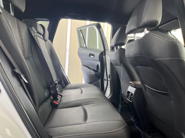 影片賞車✦Corolla Cross 油電豪華版 里程僅跑4千公里 全車原鈑件 全車LED.盲區影像  第10張相片