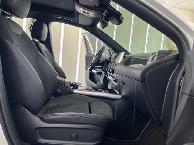 影片賞車✦GLA35 AMG 4MATIC 里程僅跑4萬多 全車原鈑件 全景天窗.柏林之音.數位儀表.360環景  第9張相片