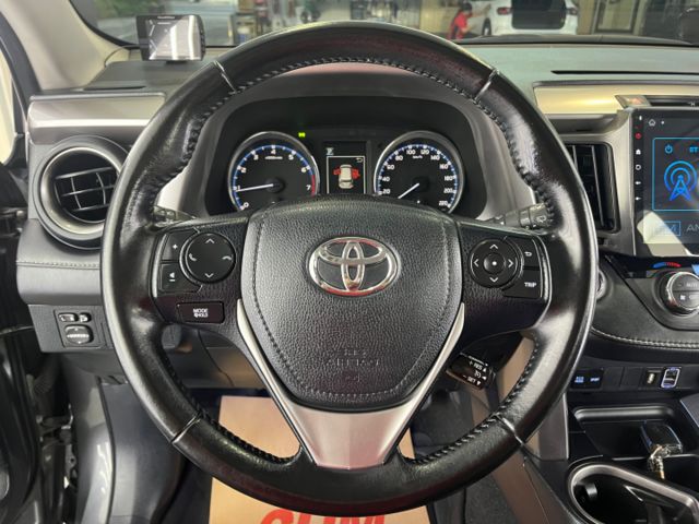 影片賞車✦ RAV4 2.0尊爵 升級原廠精裝買到賺到! 安卓影音.360環景.重低音喇叭.電動椅.定速 全車原鈑件  第12張相片