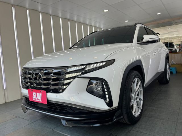 影片賞車✦Tucson L Hybrid GLT-C 最頂級 里程僅跑7萬 全車原鈑件 全車精品買到賺到！  第2張相片