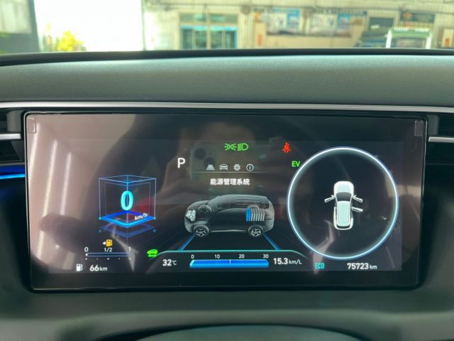 影片賞車✦Tucson L Hybrid GLT-C 最頂級 里程僅跑7萬 全車原鈑件 全車精品買到賺到！  第14張相片