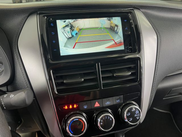 影片賞車✦VIOS 里程僅跑2萬多 全車原鈑件 自動大燈.導航.倒車影像.電動後視鏡收納.循跡防滑.Car Play  第16張相片