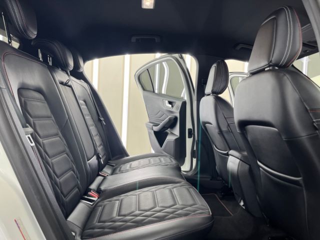 玉豐汽車✦Focus ST-Line Vignale 里程僅跑2萬 全車原鈑件 B&O音響.主動轉向頭燈.L2跟車  第9張相片