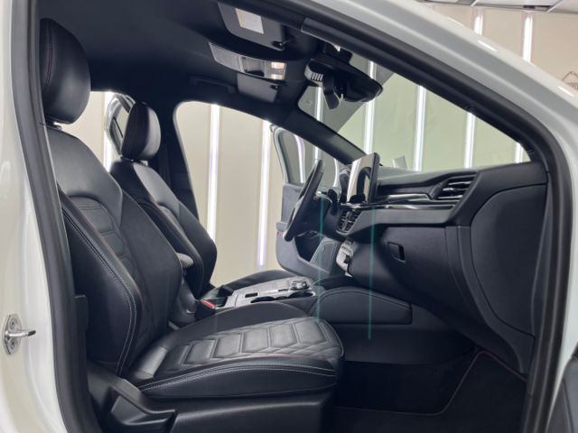 玉豐汽車✦Focus ST-Line Vignale 里程僅跑2萬 全車原鈑件 B&O音響.主動轉向頭燈.L2跟車  第10張相片