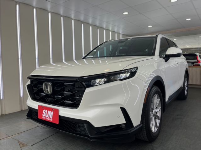 影片賞車✦CRV 最頂級Prestige 里程僅跑1萬8 全車原鈑件.全景天窗.環景.雙電動椅.電尾門.BOSE音響  第2張相片