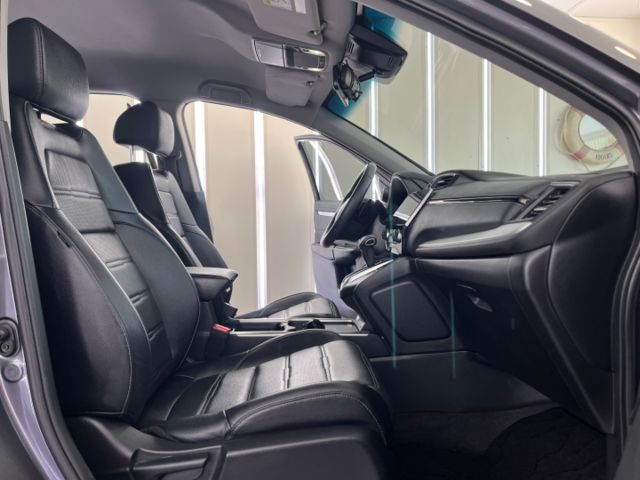 影片賞車✦CRV 5.5代 VTi-S 里程跑8萬 全車原鈑件 LED頭燈.電尾門.無線充電.雙區恆溫.衛星導航  第11張相片