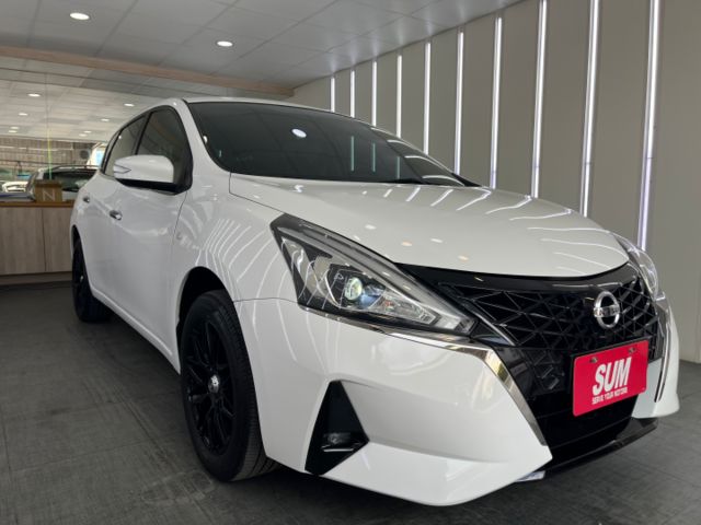 影片賞車✦Tiida J 市場稀有 里程僅跑5萬 全車原鈑件 升級大螢幕安卓.電子後視鏡.盲點.Car Play.免鑰匙  第2張相片