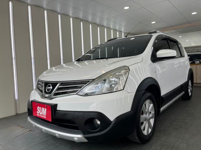 影片賞車✦Livina 行家皮椅 里程僅跑4萬多 市場稀有白色 全車原鈑件 升級大螢幕安卓 可全額貸零頭款  第2張相片