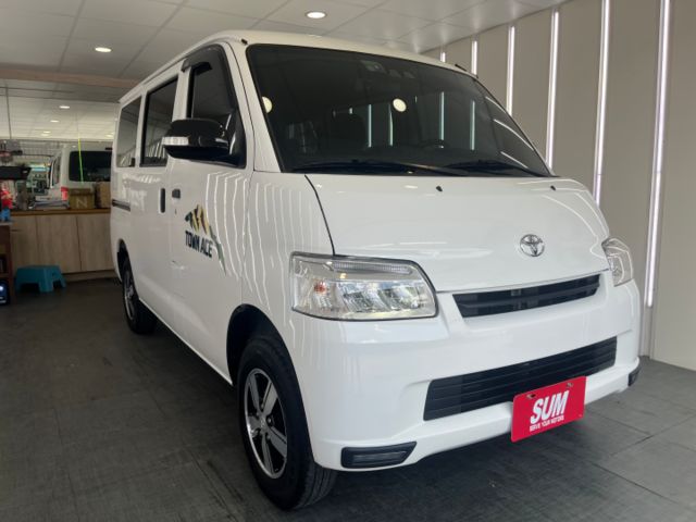 影片賞車✦Town Ace 自排 有TSS最頂級 里程僅跑5萬 全車原鈑件 原廠新車保固中  第3張相片