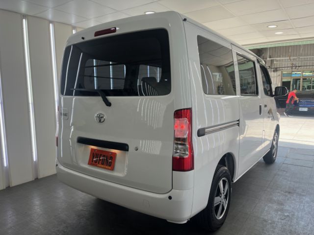 影片賞車✦Town Ace 自排 有TSS最頂級 里程僅跑5萬 全車原鈑件 原廠新車保固中  第4張相片