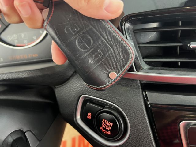 玉豐汽車✦ 總代理X1 1.5 里程只跑9萬多 全車原鈑件 原廠資料皆齊全 前車主很顧車～  第14張相片