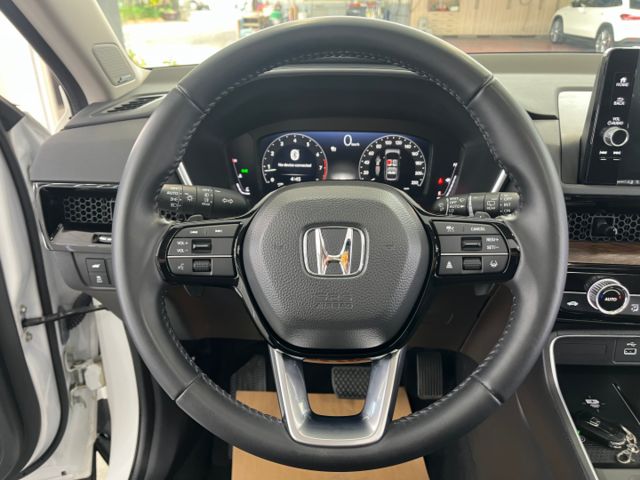 影片賞車✦CRV 汽油最頂級Prestige 里程僅跑2萬多 全車原鈑件.全景天窗.BOSE音響.環景.電尾門.無線充電  第13張相片
