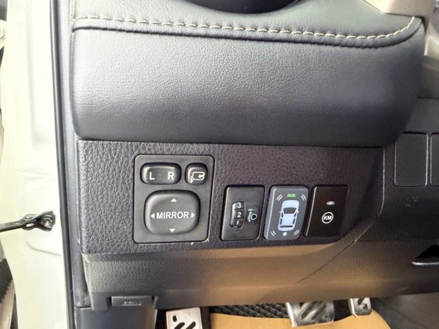 影片賞車✦RAV4 2.0 E Hi 版 里程僅跑11萬 全車原鈑件 升級大螢幕安卓 電動椅.定速.雙區恆溫.盲點  第13張相片
