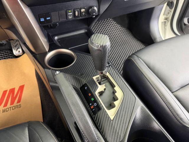 影片賞車✦RAV4 2.0 E Hi 版 里程僅跑11萬 全車原鈑件 升級大螢幕安卓 電動椅.定速.雙區恆溫.盲點  第19張相片