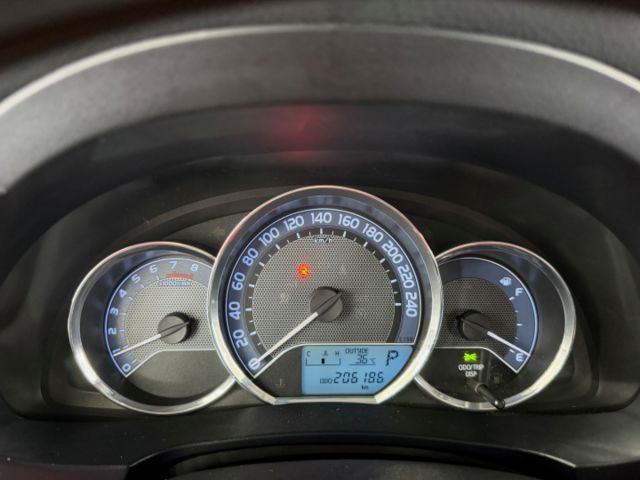 影片賞車✦ALTIS 全車原鈑件 方控.定速.恆溫.電動後視鏡收納.抬頭顯示幕 可全額貸零頭款  第13張相片