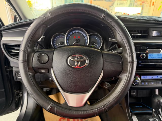 影片賞車✦ALTIS 全車原鈑件 方控.定速.恆溫.電動後視鏡收納.抬頭顯示幕 可全額貸零頭款  第14張相片