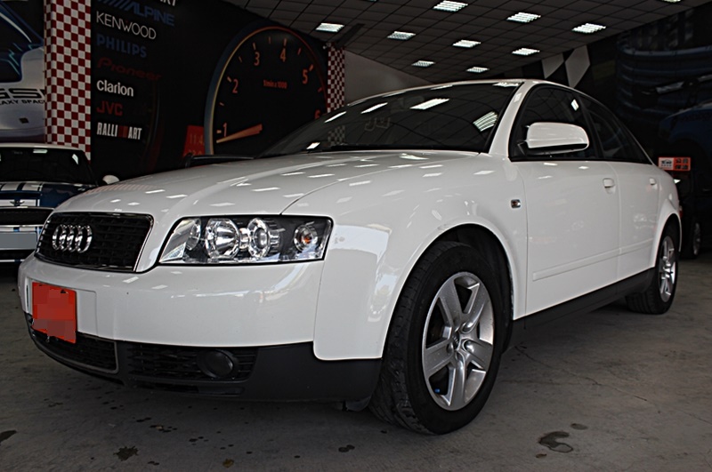 2004年 AUDI A4 2.0 優質進口代步車 里程跑少  第1張相片